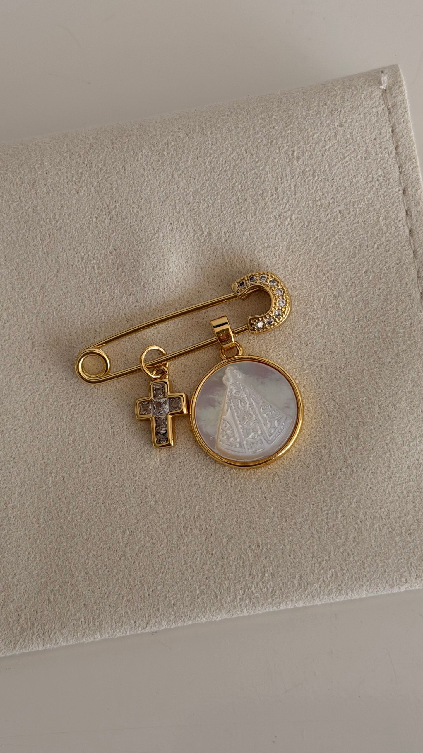 Baby pin Valle con Cruz