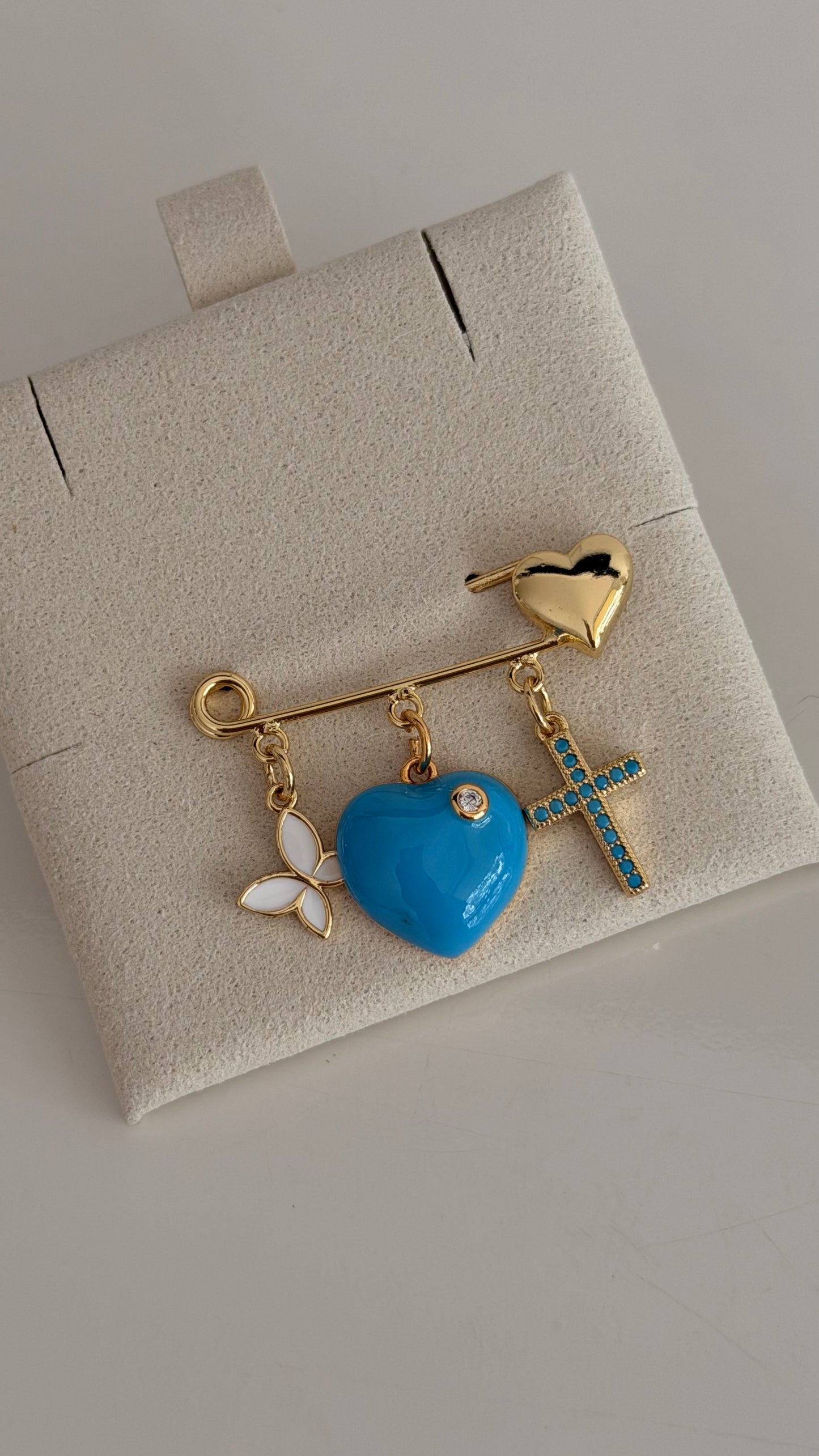 Baby pin heart turquesa