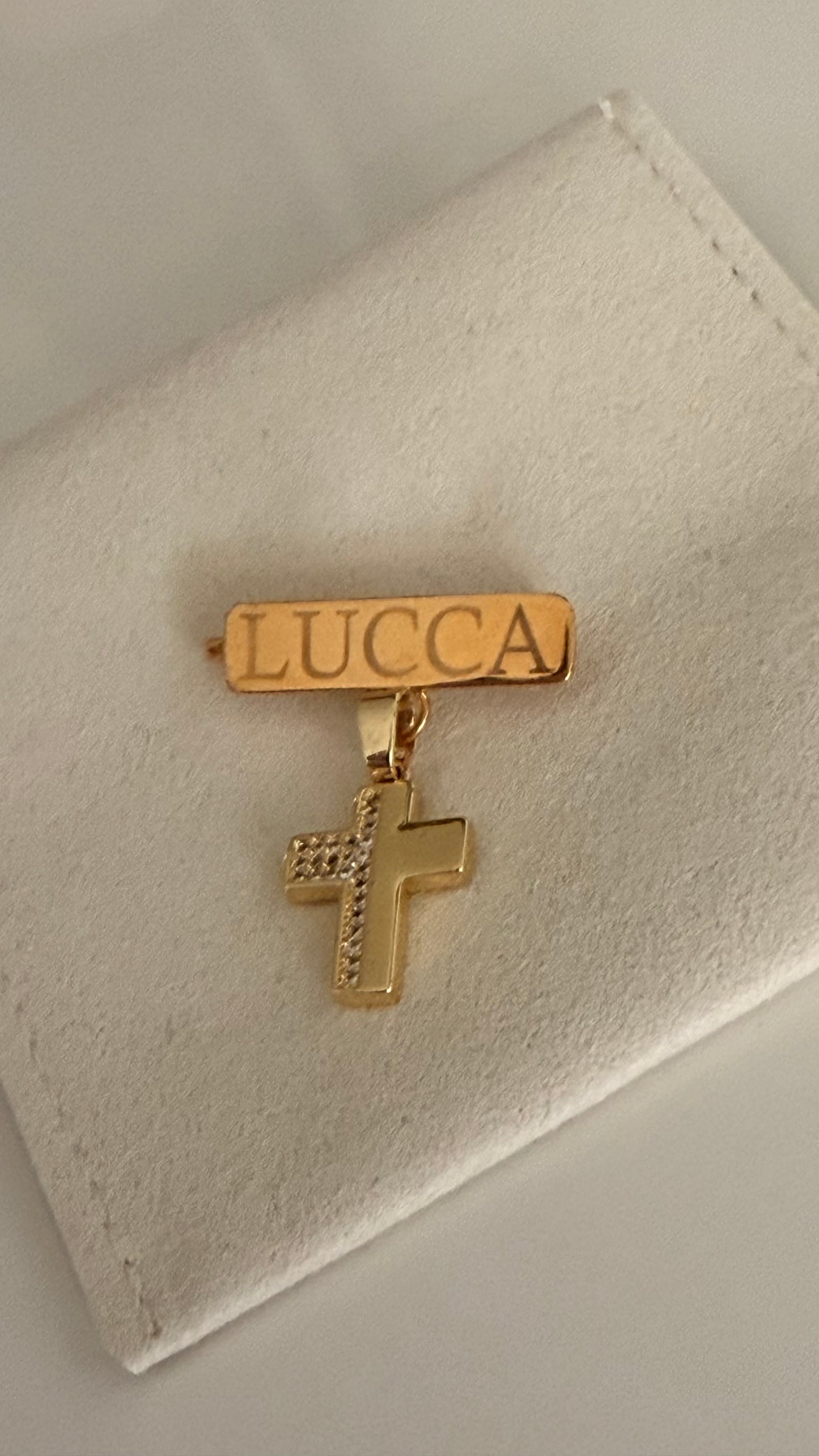 Baby Pin Plaquita Lucca
