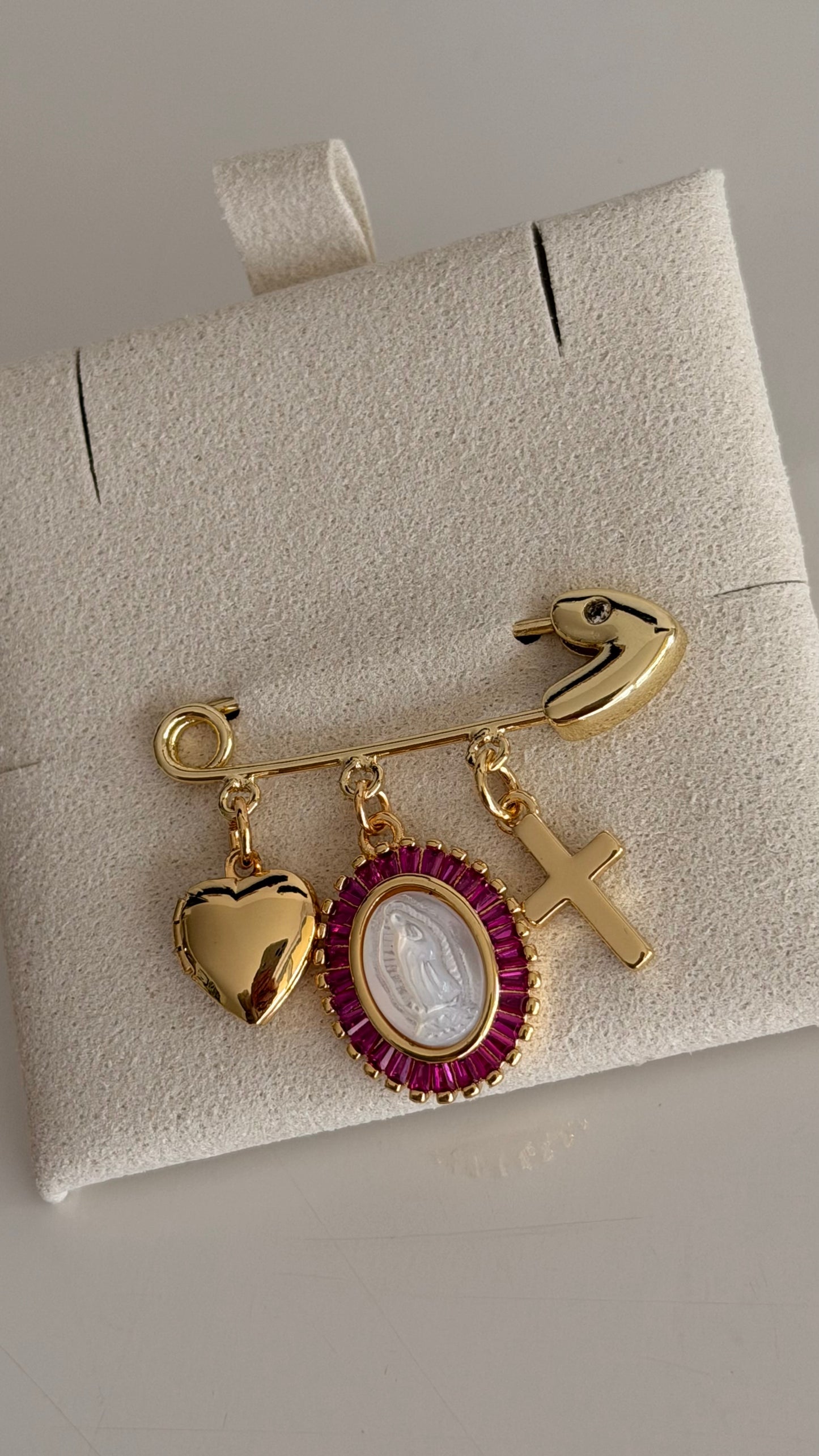 Baby Pin Rubi Guadalupe