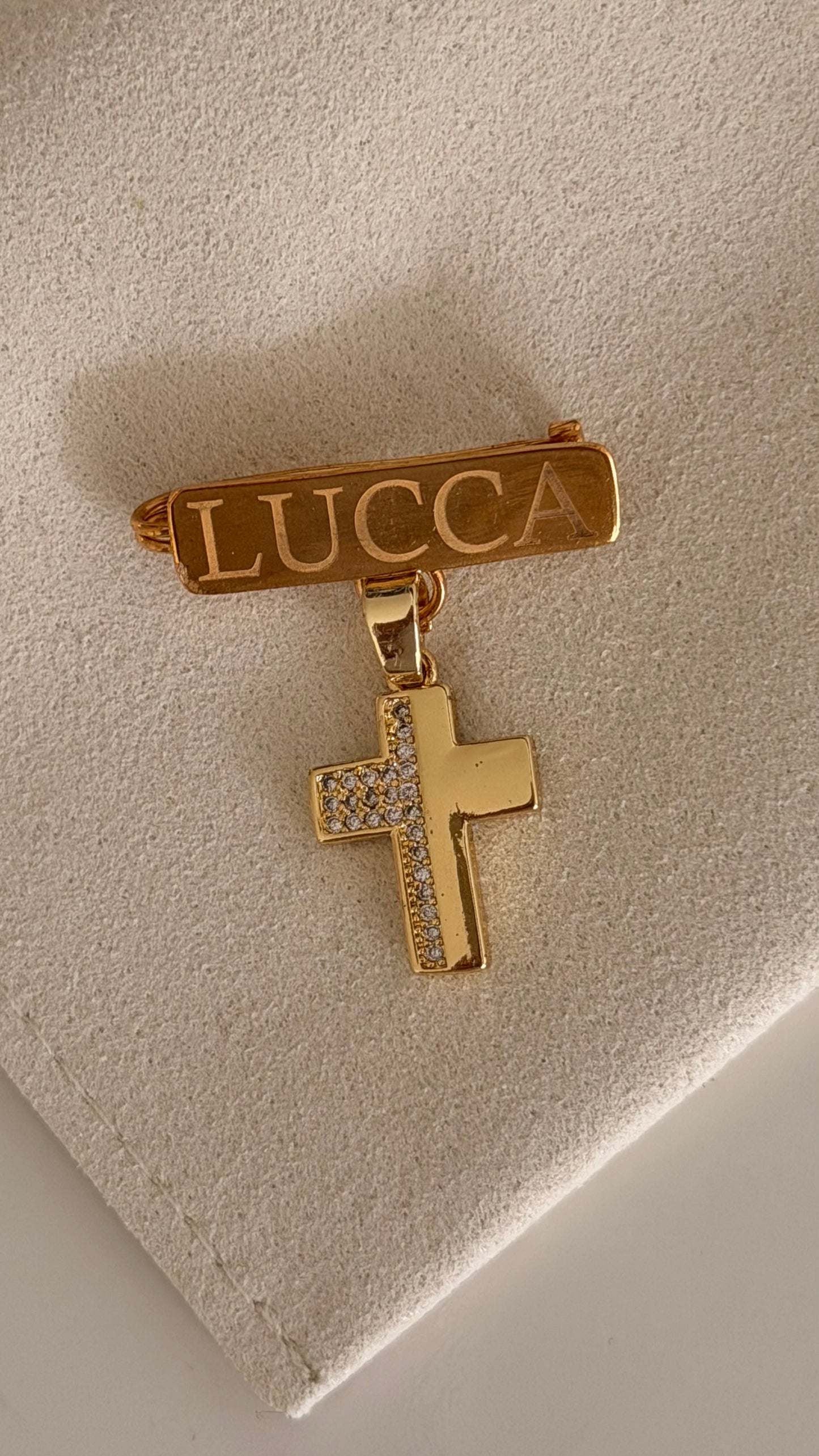 Baby Pin Plaquita Lucca