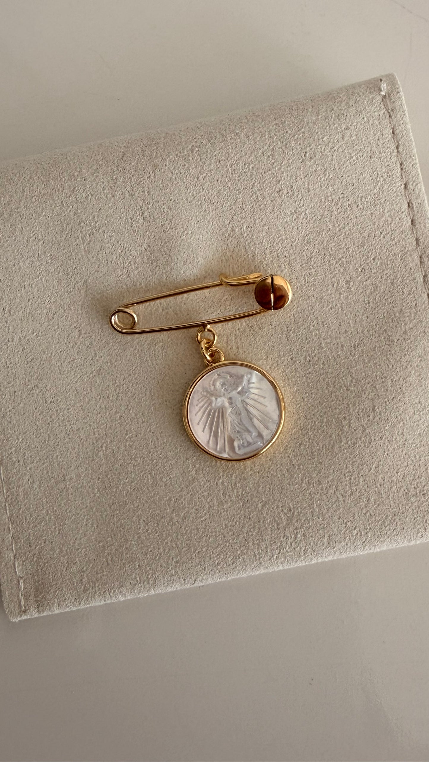 Divine Child Jesus Baby Pin