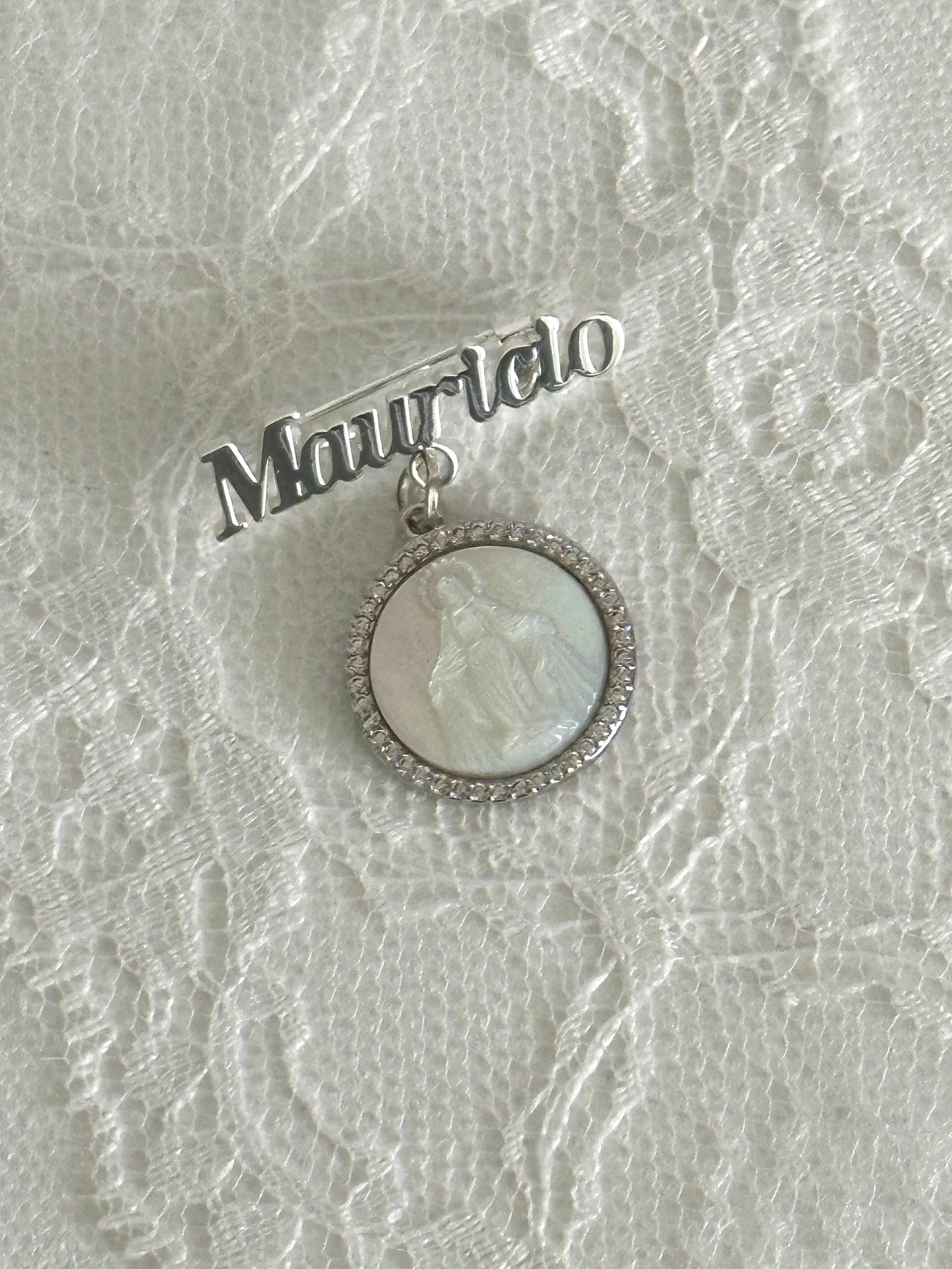 Baby Pin Personalizado Mauricio
