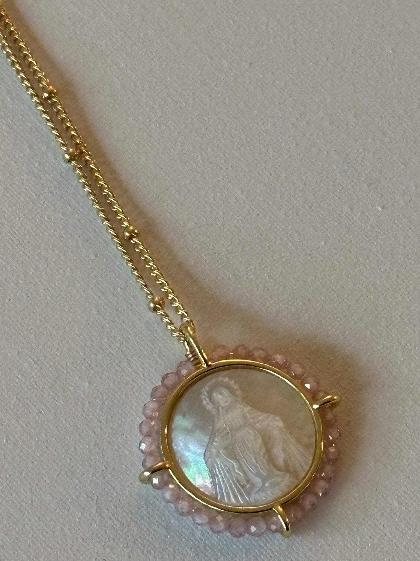 Chain Nácar and Rose
